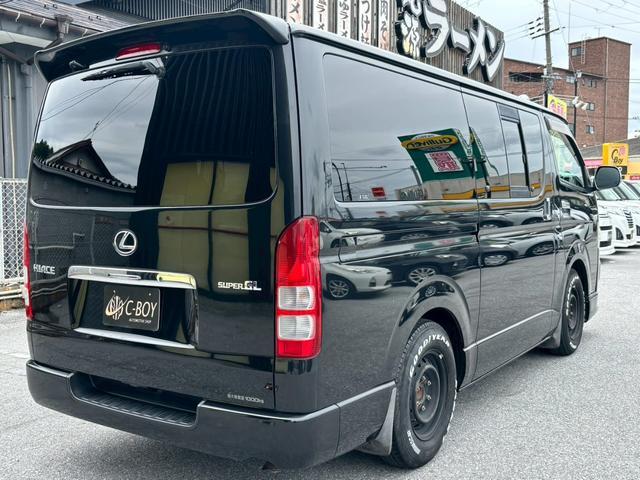 ハイエースバン