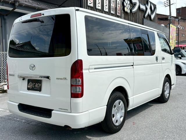 ハイエースバン