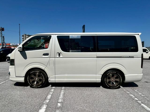 ハイエースバン