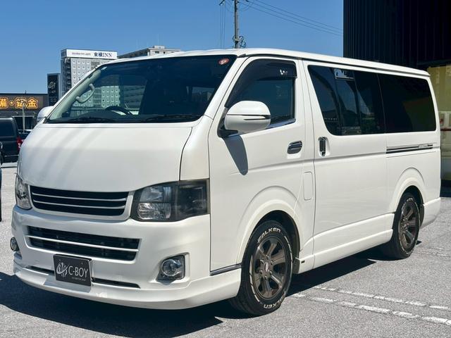 ハイエースバン