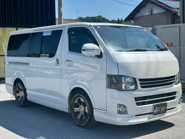 ハイエースバン