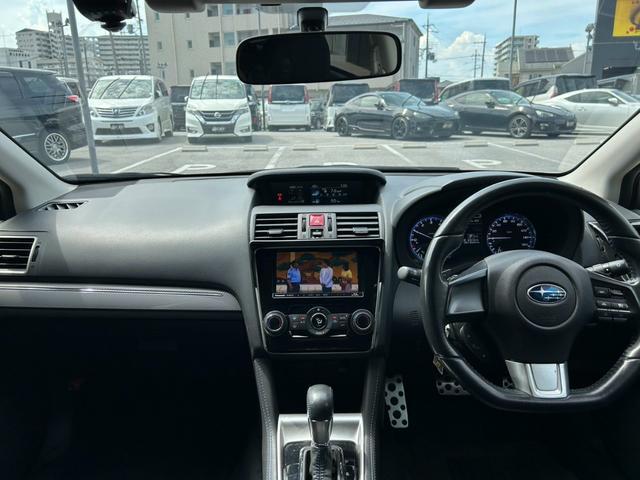 レヴォーグ