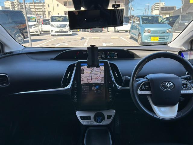 プリウスＰＨＶ