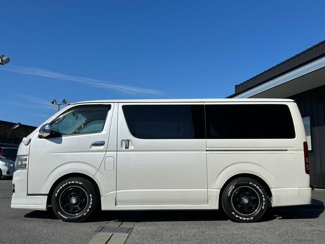 ハイエースバン